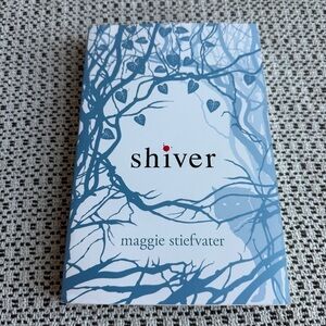 Scholastic Blue and White 'Shiver' Book